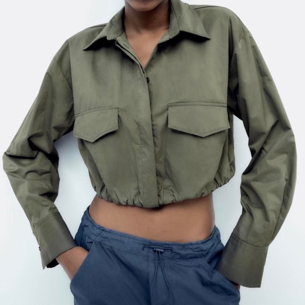 zara khaki cropped ruched shirt S flawless condition